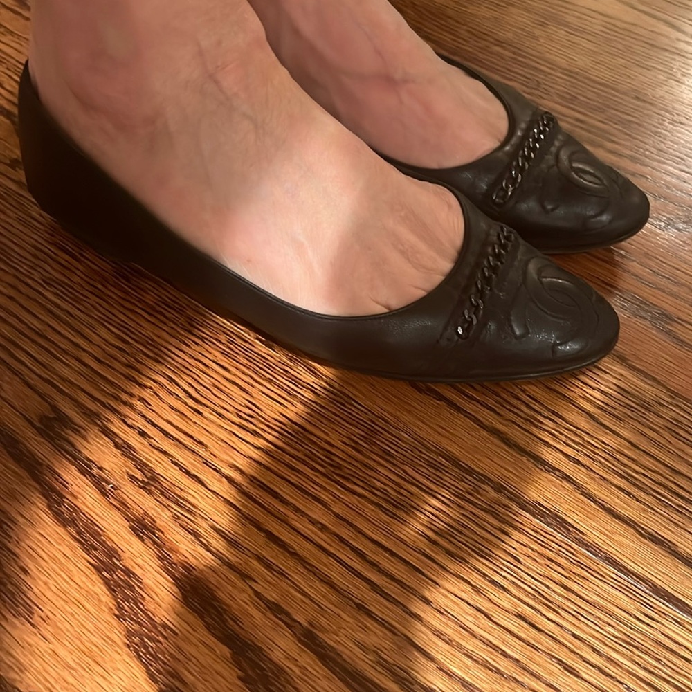 Chanel flats black 39
